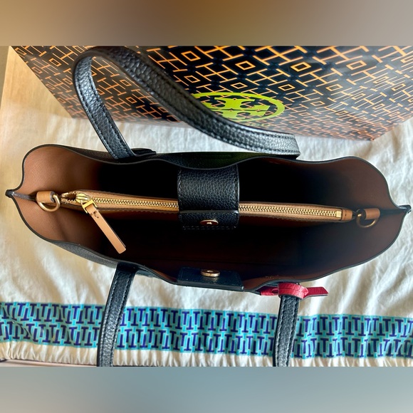 Tory Burch Perry tote bag with crossbody strap - Picture 6 of 7